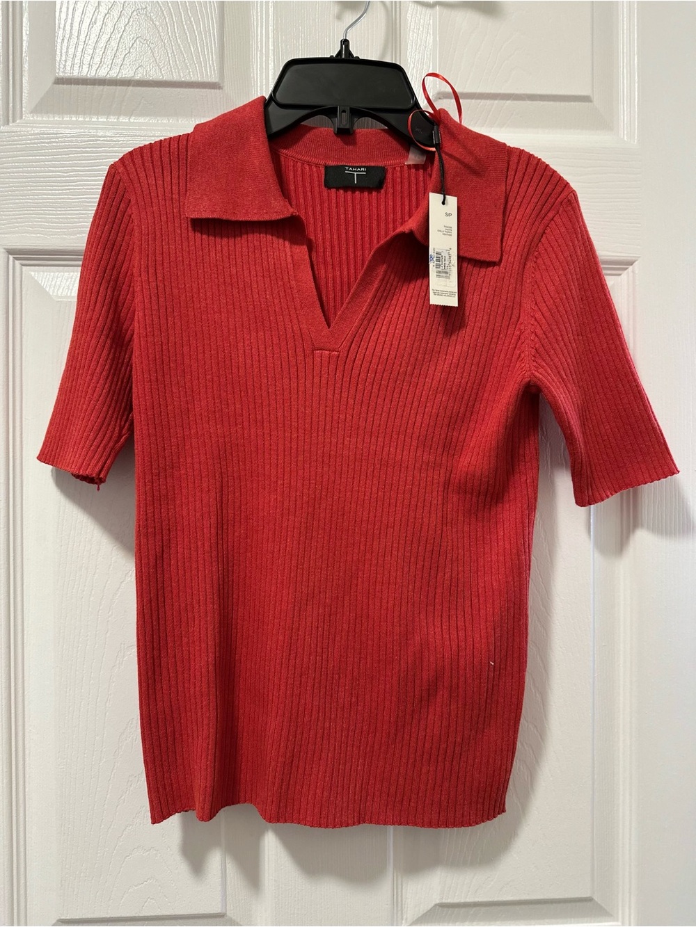 Tahari Red Ribbed Polo Sweater Top NWT Size Small - Picture 5 of 5